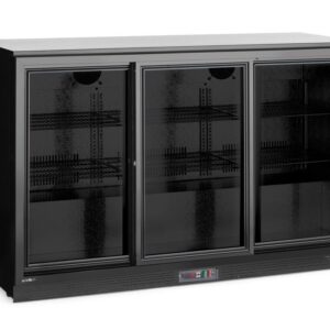 Arktic Kühlschrank mit drei Schiebetüren an der Bar