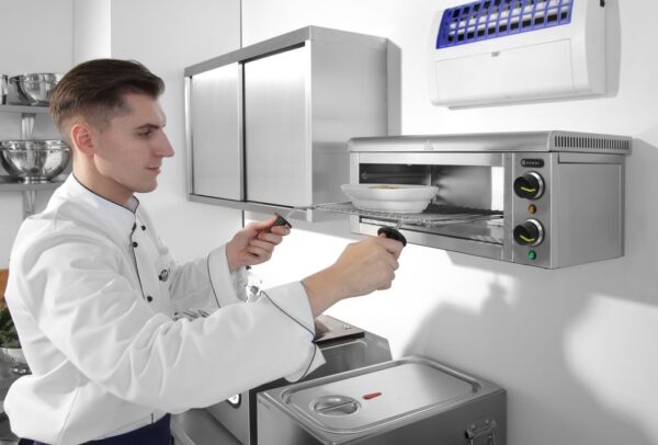 HENDI Salamandre avec fixation murale – Image 2